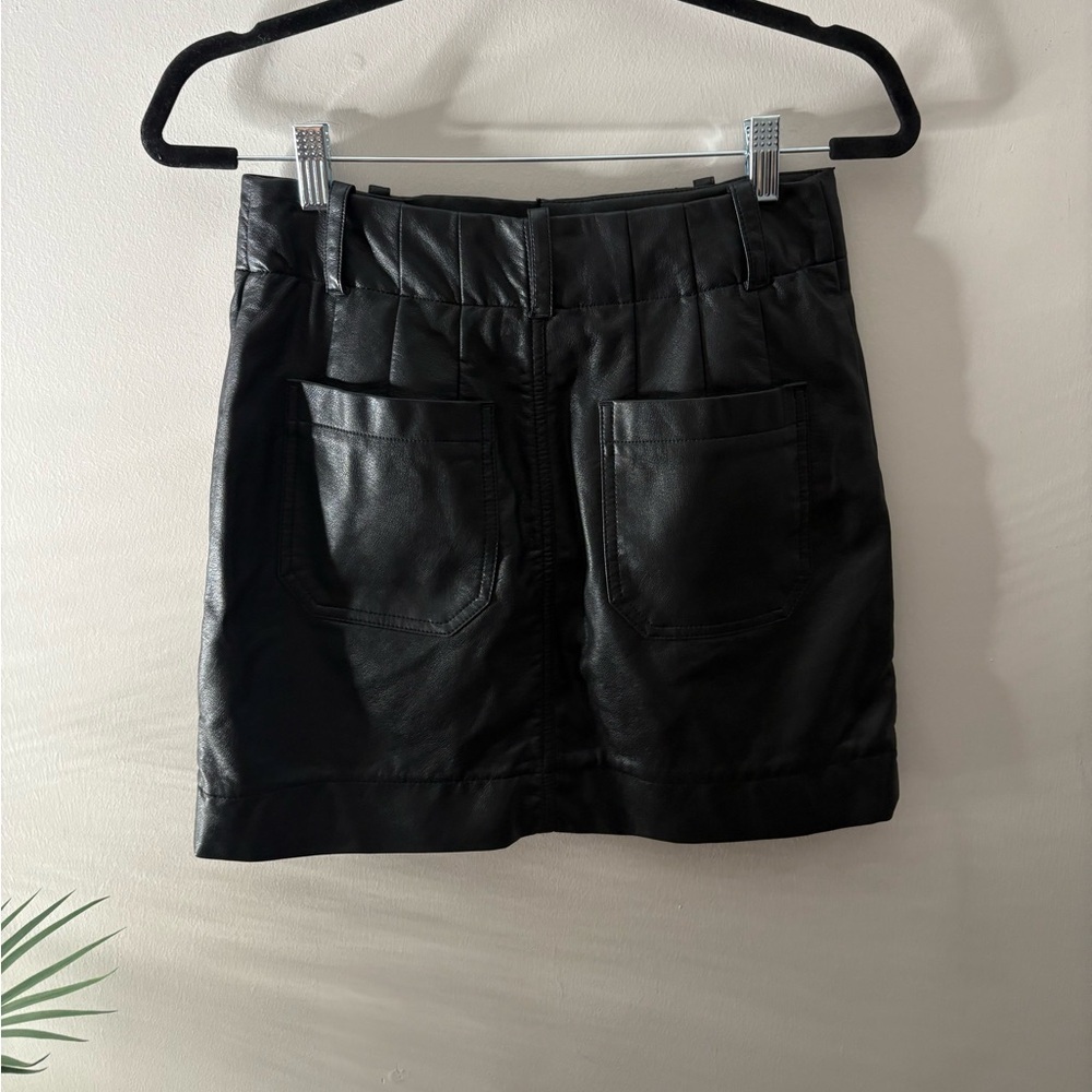 Anthropologie Maeve Faux Leather Mini Skirt Black - Picture 3 of 4